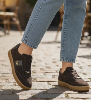 Дамски спортни обувки от естествен велур кафяви 415