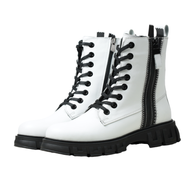 Дамски ежедневни боти от естествена кожа в бяло 21028 S