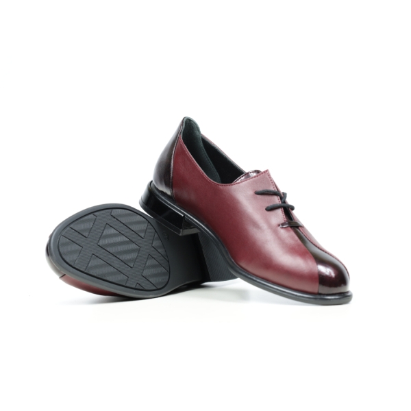 Дамски елегантни равни обувки от естествена кожа бордо 10-313-02-72