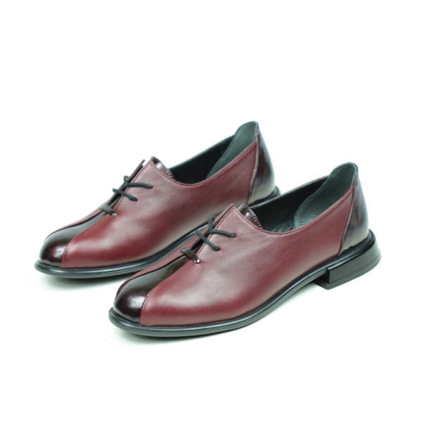 Дамски елегантни равни обувки от естествена кожа бордо 10-313-02-72