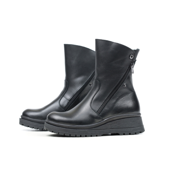 Дамски ежедневни боти от естествена кожа в черно 2603 P