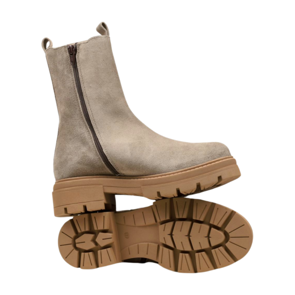 Дамски ежедневни боти от естествен велур бежови 6127E H-156182 Patricia Miller