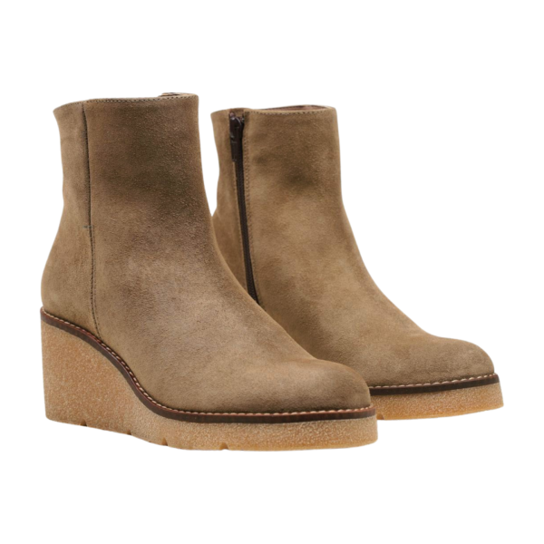 Дамски ежедневни боти от естествен велур тауп 6103L H-49193L Patricia Miller