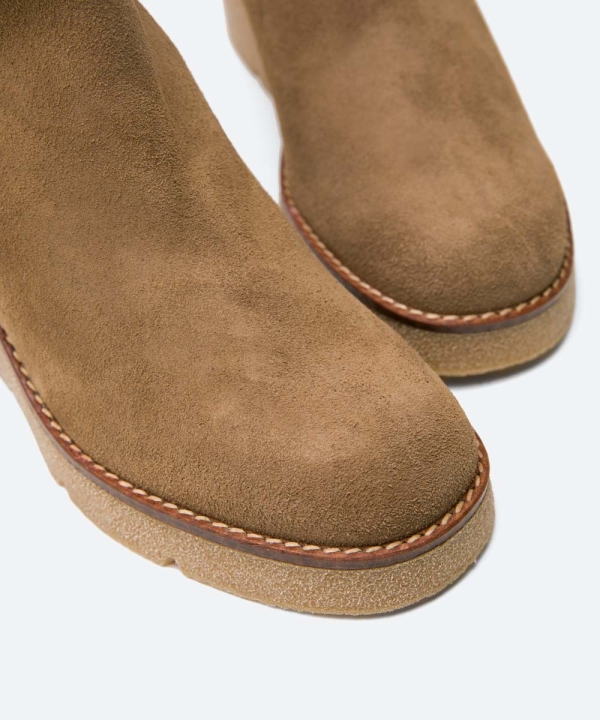 Дамски ежедневни боти от естествен велур тауп 6103L H-49193L Patricia Miller