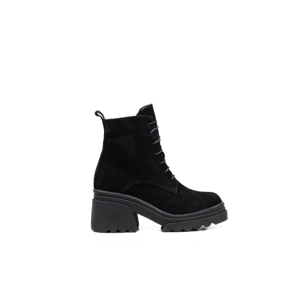 Дамски ежедневни боти от естествен велур черни 1079-02