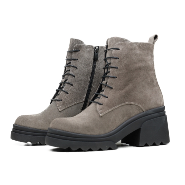 Дамски ежедневни боти от естествен велур сиви 1079-06