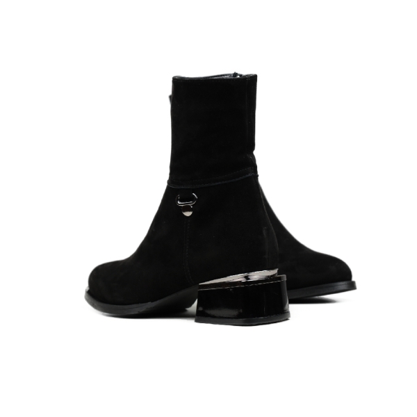 Дамски елегантни боти от естествен велур черни 210