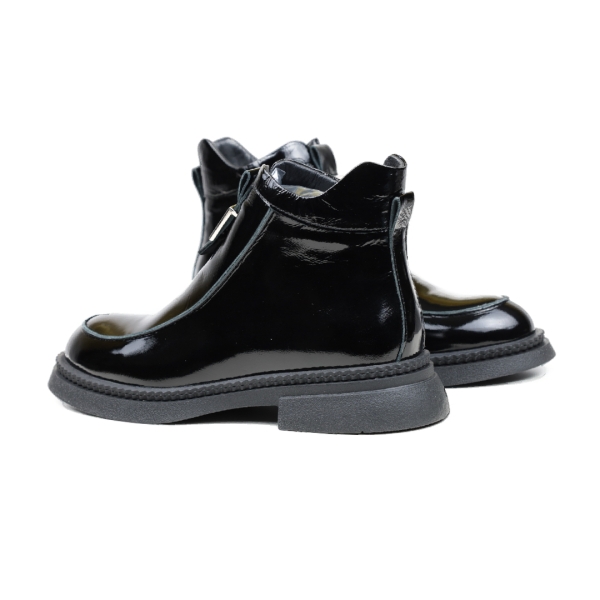 Дамски ежедневни боти от естествен лак черни 1608-30