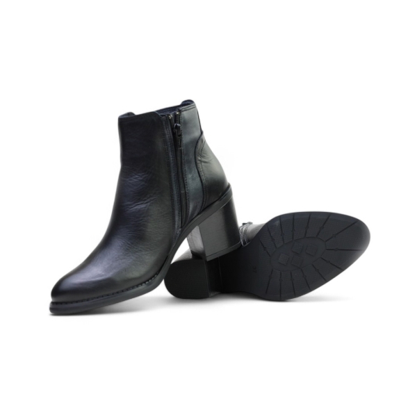 Дамски елегантни боти от естествена кожа черни 40183 Baerchi