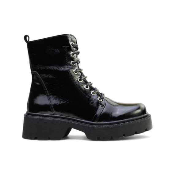 Дамски ежедневни боти от естествен лак черни 240010