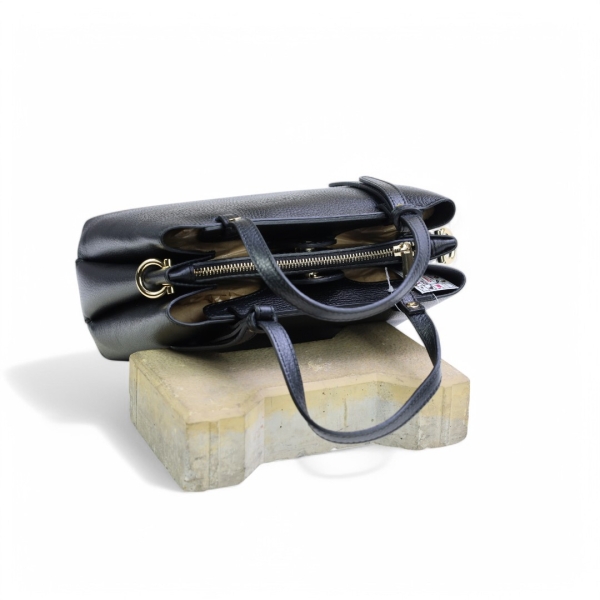 Дамска елегантна чанта от естествена кожа черна 248423-1