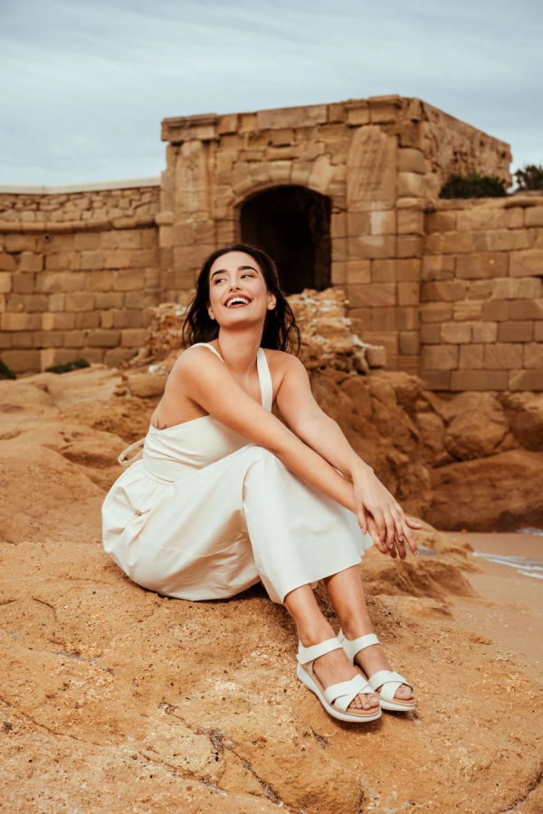 Дамски ежедневни сандали от естествена кожа в бежово 5662 Oh My Sandals