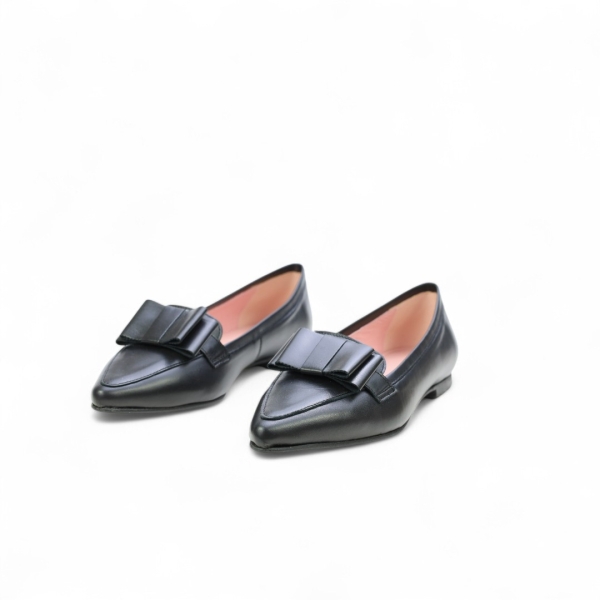 Дамски равни обувки от естествена кожа черни 545