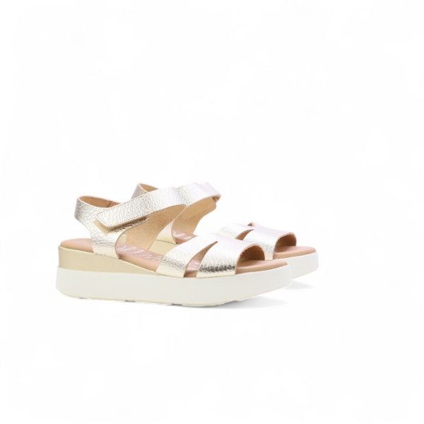 Дамски ежедневни сандали от естествена кожа в злато 5673 Oh My Sandals