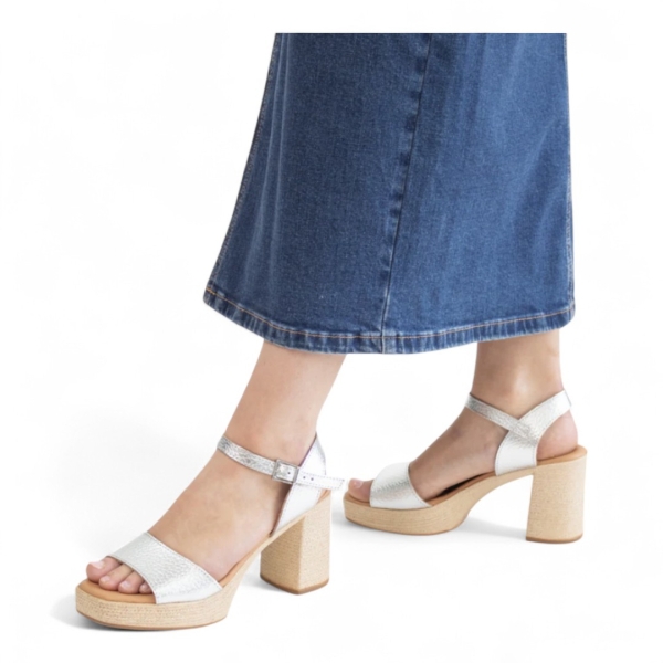 Дамски ежедневни сандали от естествена кожа в сребро 5732 Oh My Sandals