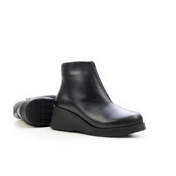 Дамски ежедневни боти от естествена кожа на платформа черни 1378