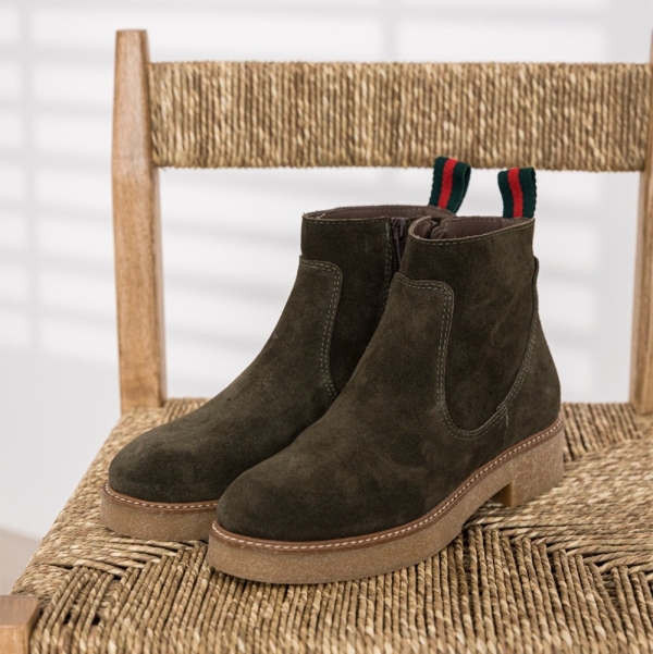 Дамски ежедневни боти от естествен велур зелени 6928-139 Patricia Miller