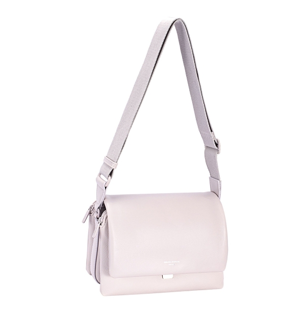 Дамска чанта през рамо светло лилава CM8201 David Jones