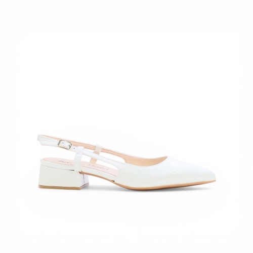 Дамски елегантни сандали от естествена кожа в бяло 6305F-272 Patricia Miller