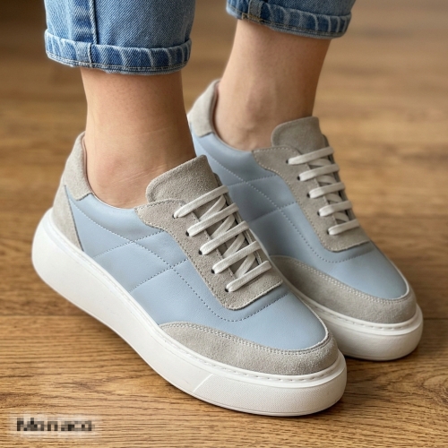 Дамски спортни обувки от естествена кожа в сиво и синьо 914