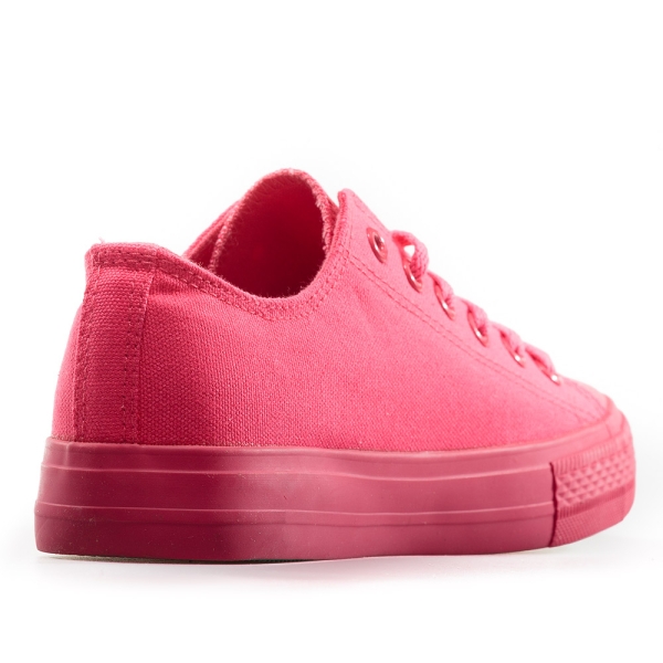 Розови кецове