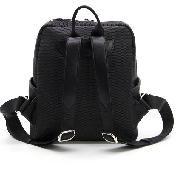 Дамска раница черна 866 M86 Petek Silver&Polo