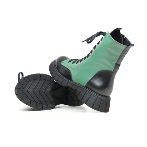 Дамски ежедневни боти от естествена кожа в черно и зелено 46-01