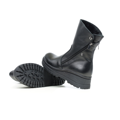 Дамски ежедневни боти от естествена кожа в черно 2603 P