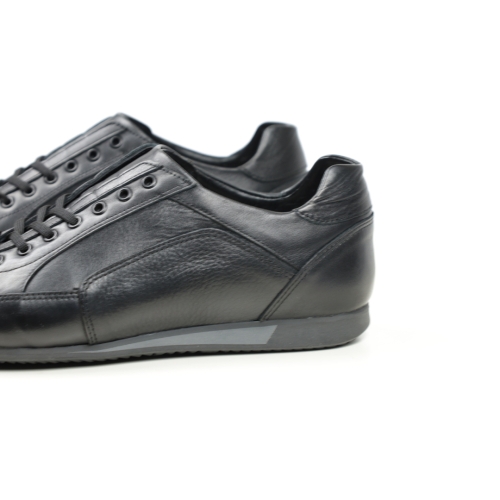 Мъжки спортни обувки от естествена кожа черни 8288-0-5