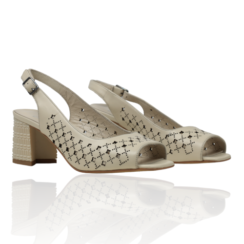 Дамски елегантни сандали от естествена кожа бежови 940-104-06