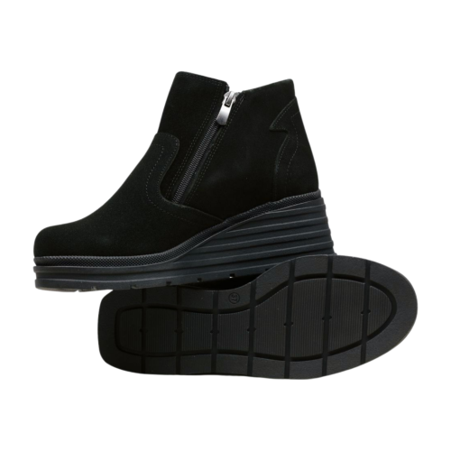 Дамски ежедневни боти от естествен велур черни 85