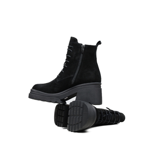 Дамски ежедневни боти от естествен велур черни 1079-02