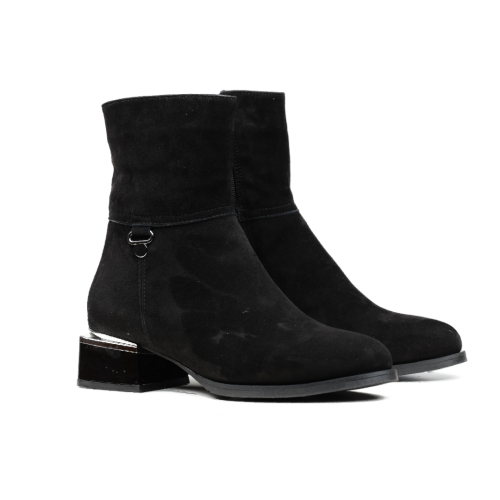 Дамски елегантни боти от естествен велур черни 210