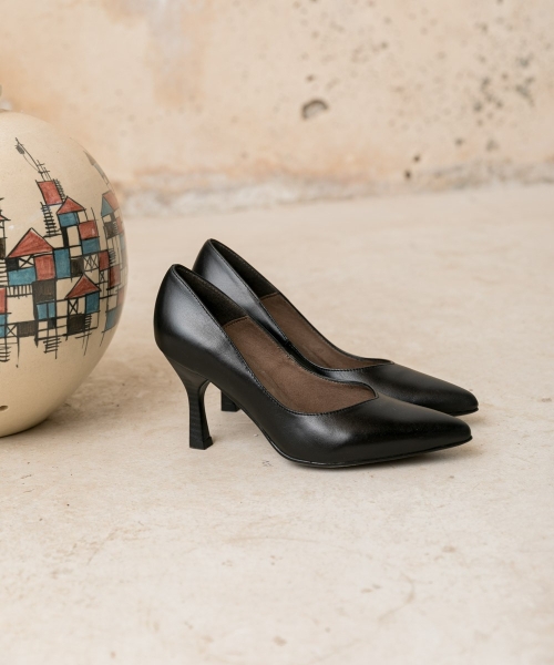 Дамски елегантни обувки от естествена кожа черни 5136 H-2027 Patricia Miller