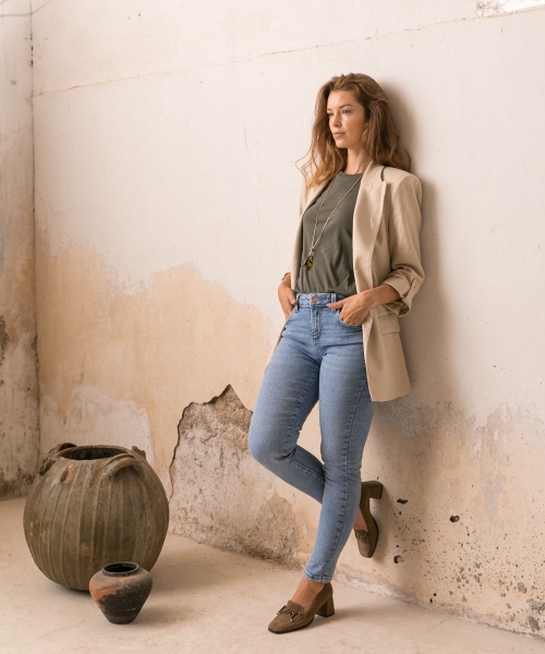 Дамски елегантни обувки от естествен велур тауп 5607 H-260 Patricia Miller