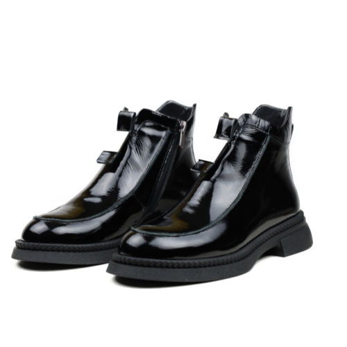 Дамски ежедневни боти от естествен лак черни 1608-30