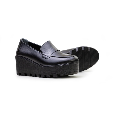 Дамски ежедневни обувки на платформа от естествена кожа черни 2401-01