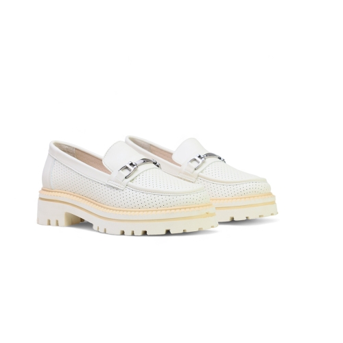 Дамски ежедневни обувки от естествена кожа бежови 112-26-122