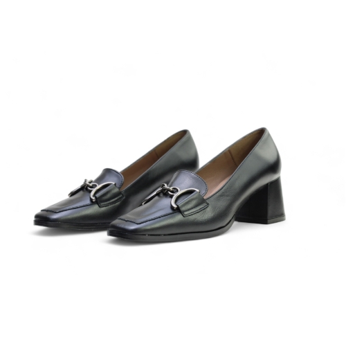 Дамски елегантни обувки от естествена кожа черни 5607 H-260 Patricia Miller