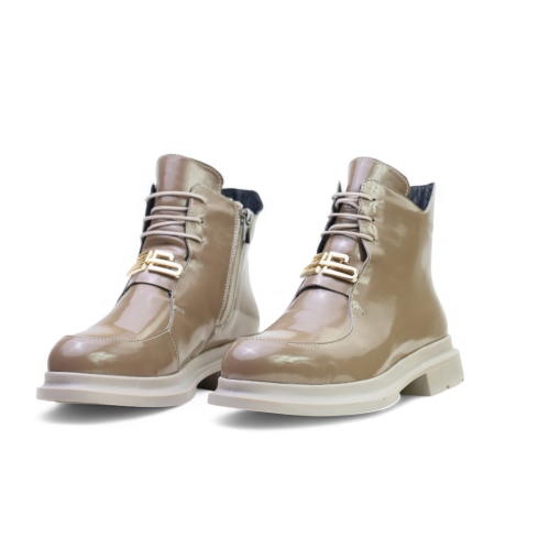 Дамски ежедневни боти от естествен лак бежови 241492