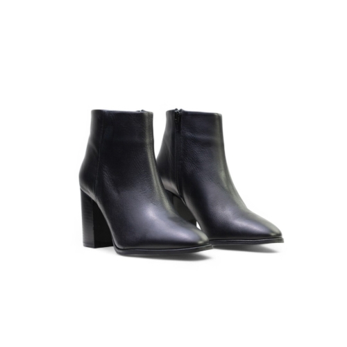 Дамски елегантни боти от естествена кожа черни 012171-01