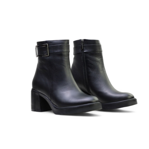 Дамски елегантни боти от естествена кожа черни 565-35-132