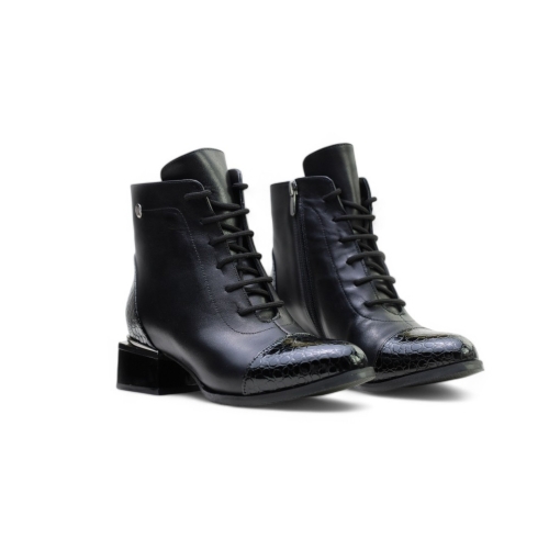 Дамски елегантни боти от естествена кожа черни 202