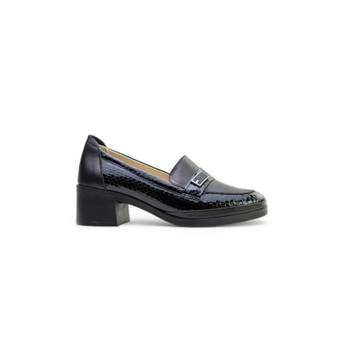 Дамски ежедневни обувки от естествена кожа черни 828-16-01