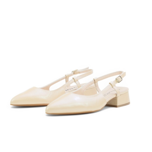 Дамски елегантни обувки от естествен лак бежови 6305F H-272 Patricia Miller