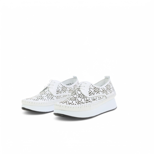 Дамски ежедневни обувки от естествена кожа в бяло 607 L-704