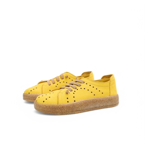 Дамски спортни обувки от естествен набук горчица 151062