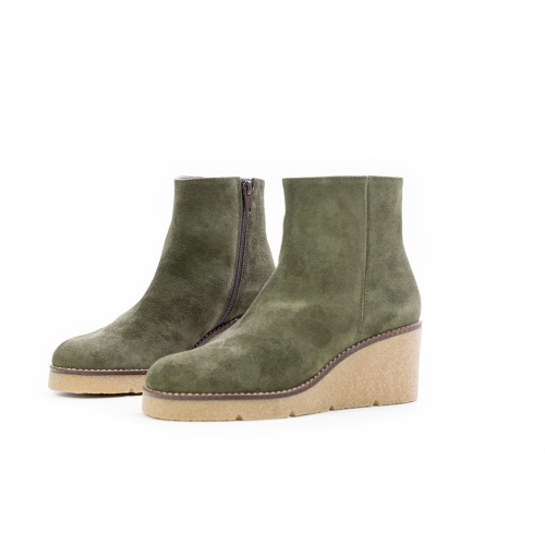 Дамски ежедневни боти на платформа от естествен набук каки 6103L-49193L Patricia Miller