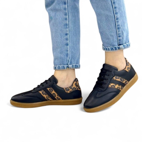 Дамски спортни обувки от естествена кожа в черно и леопард 2324