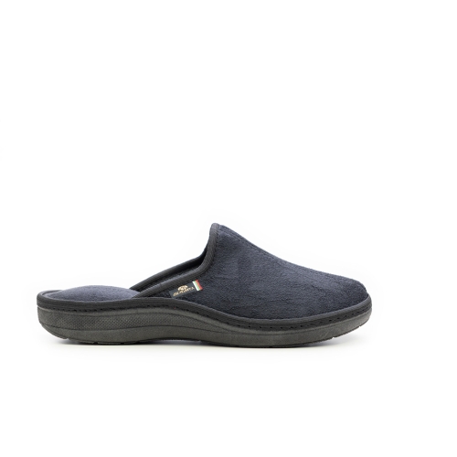 Мъжки домашни пантофи черни 2230